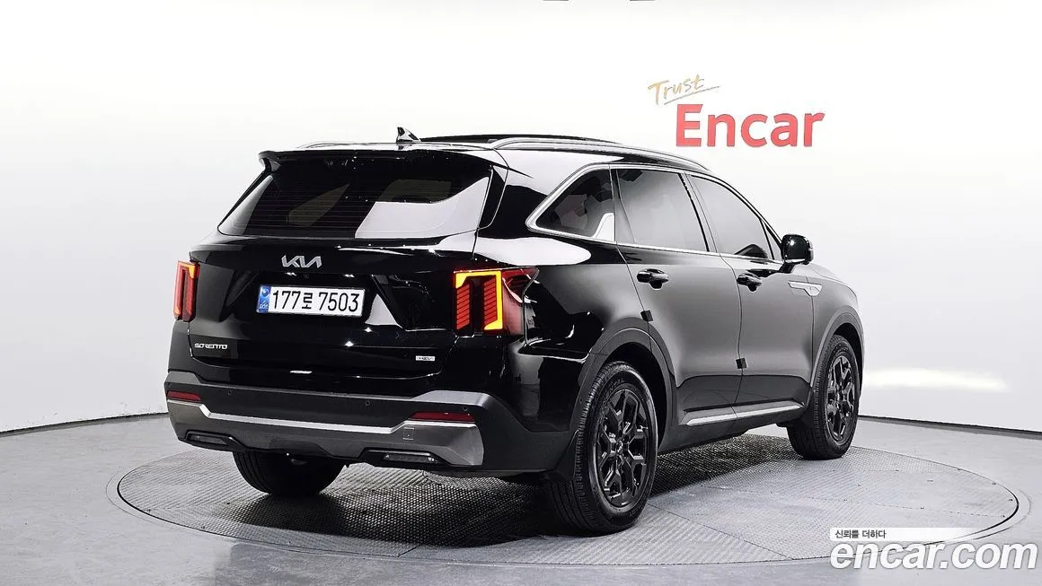 Kia Sorento — фото 2