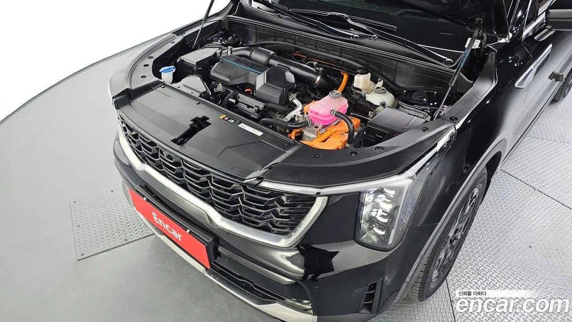 Kia Sorento — фото 6