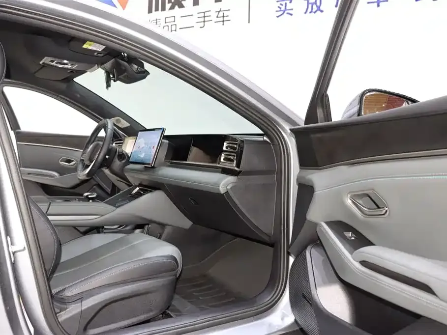 BYD Qin L — фото 4