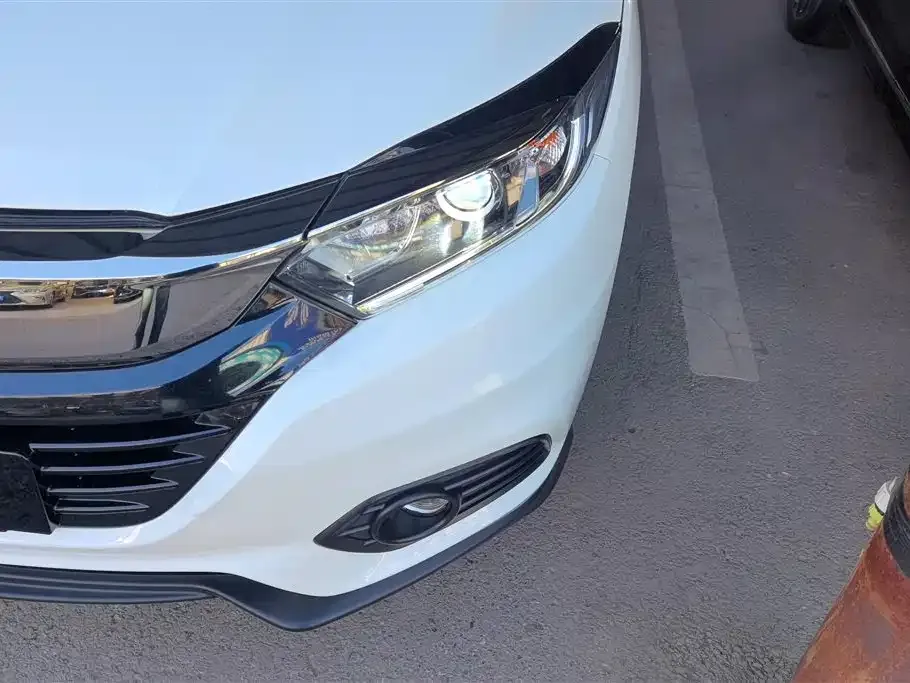 Honda Vezel 2021 из CN, фото 8
