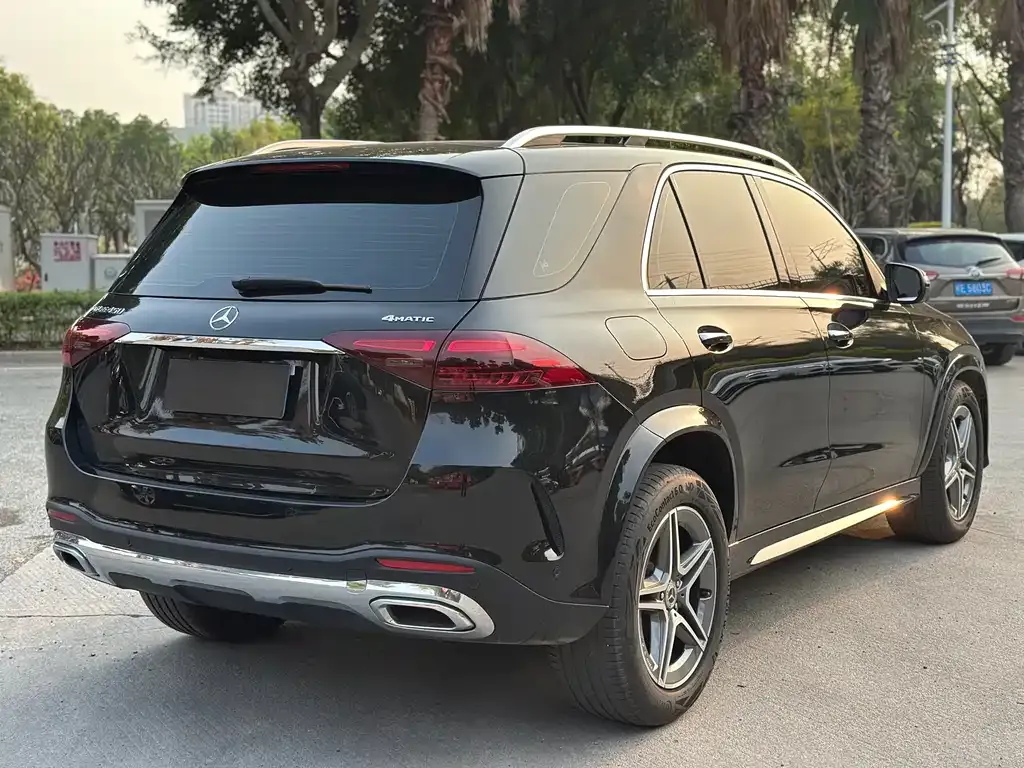 Mercedes-Benz GLE — фото 7