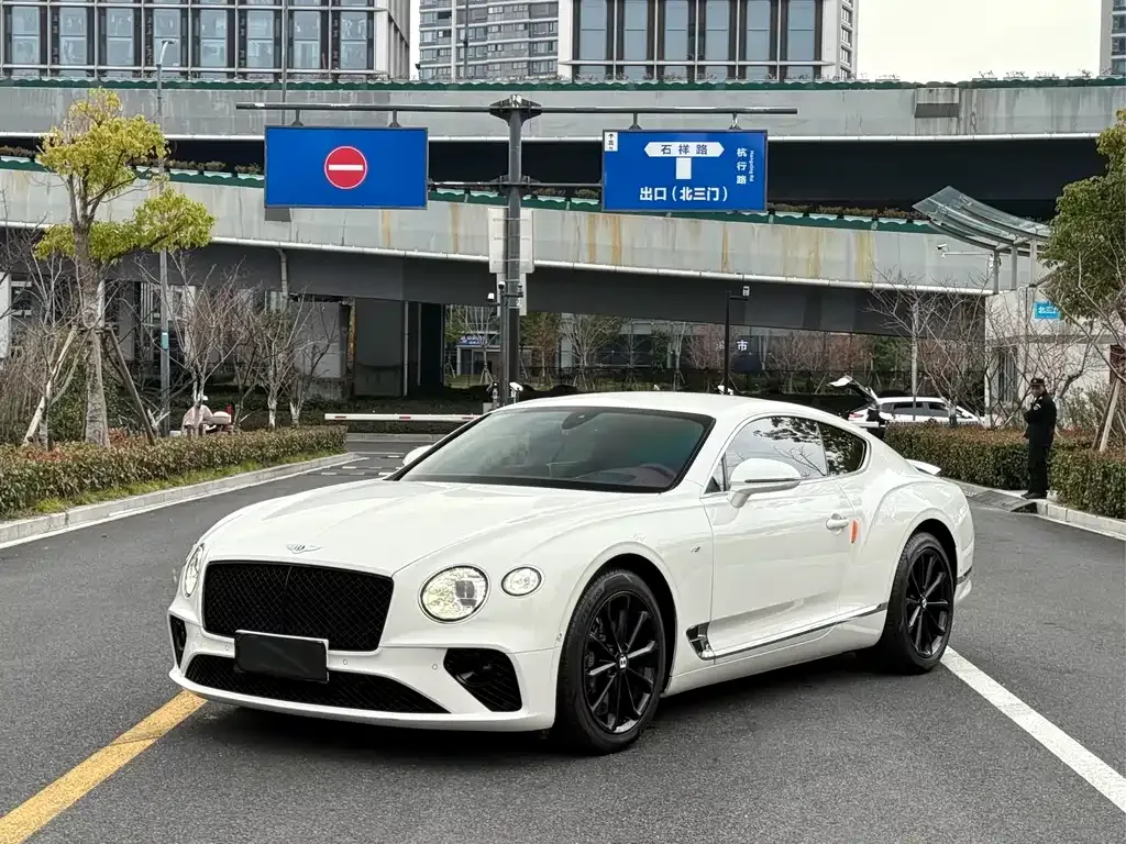 Bentley Continental — фото 6