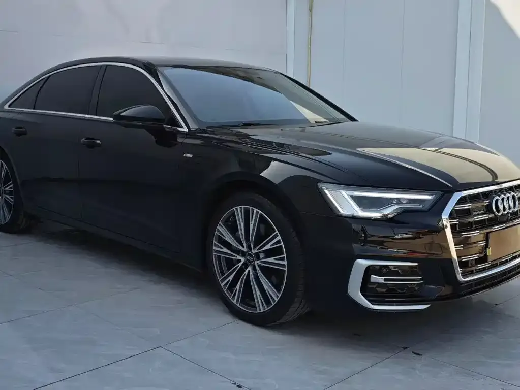 Audi A6L — фото 5