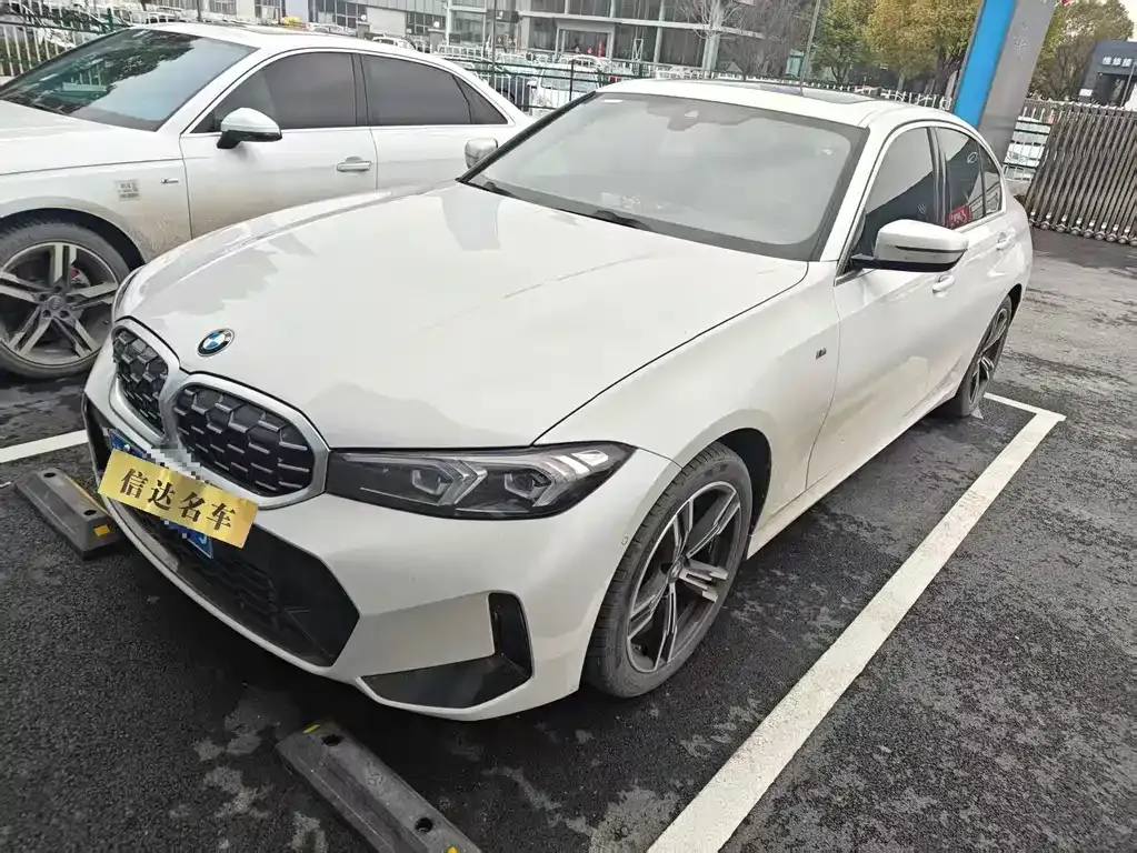 BMW 3 Series — фото 1