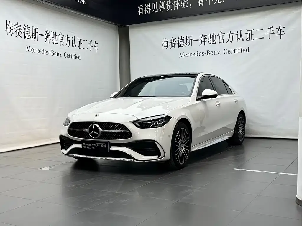 Mercedes-Benz C-Class — фото 1