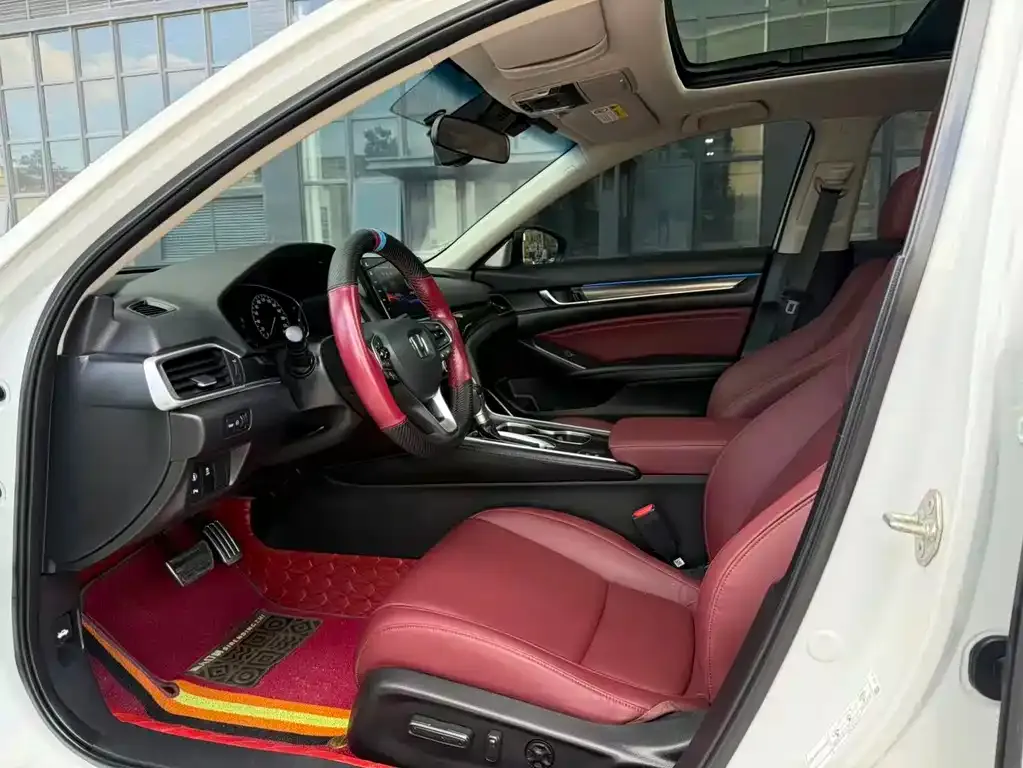 Honda Accord — фото 6
