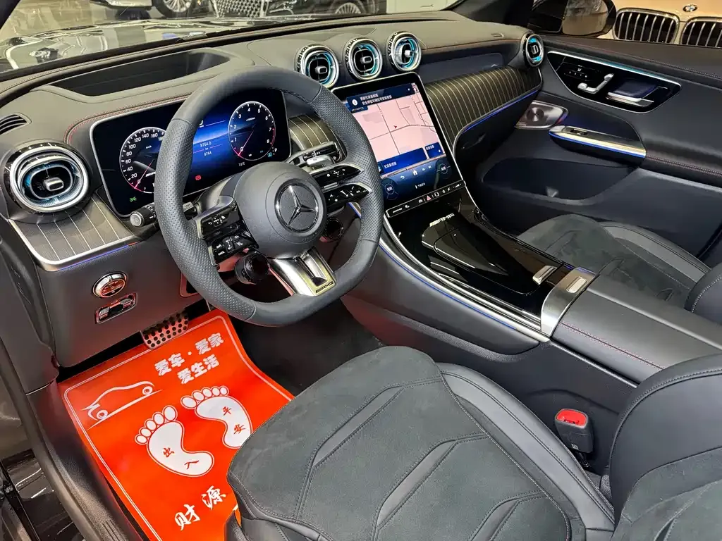 Mercedes-Benz GLC AMG — фото 5