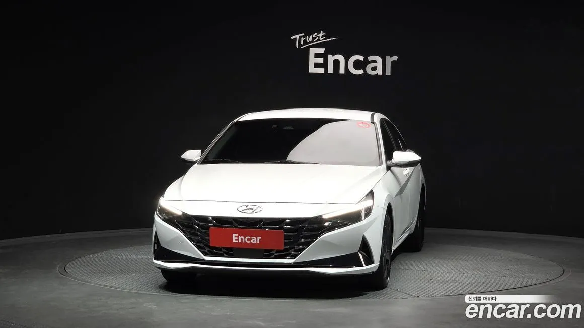 Hyundai AVANTE — фото 5