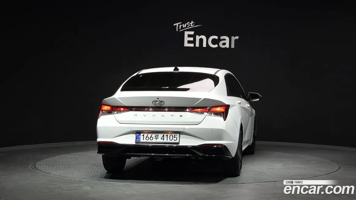 Hyundai AVANTE — фото 2