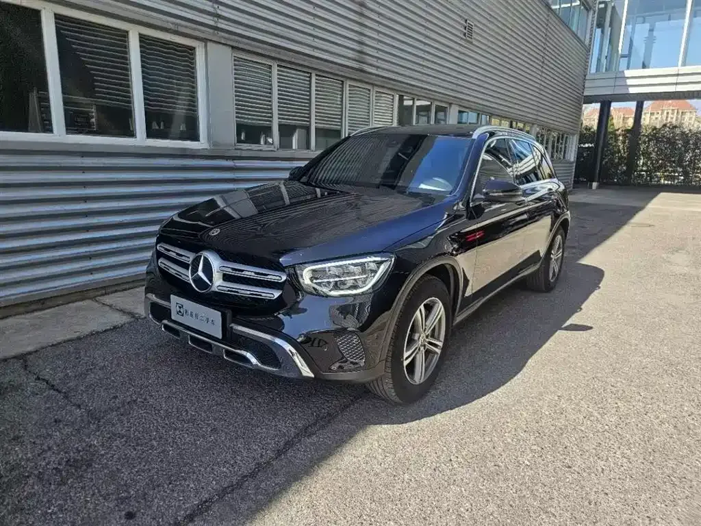 Mercedes-Benz GLC — фото 1
