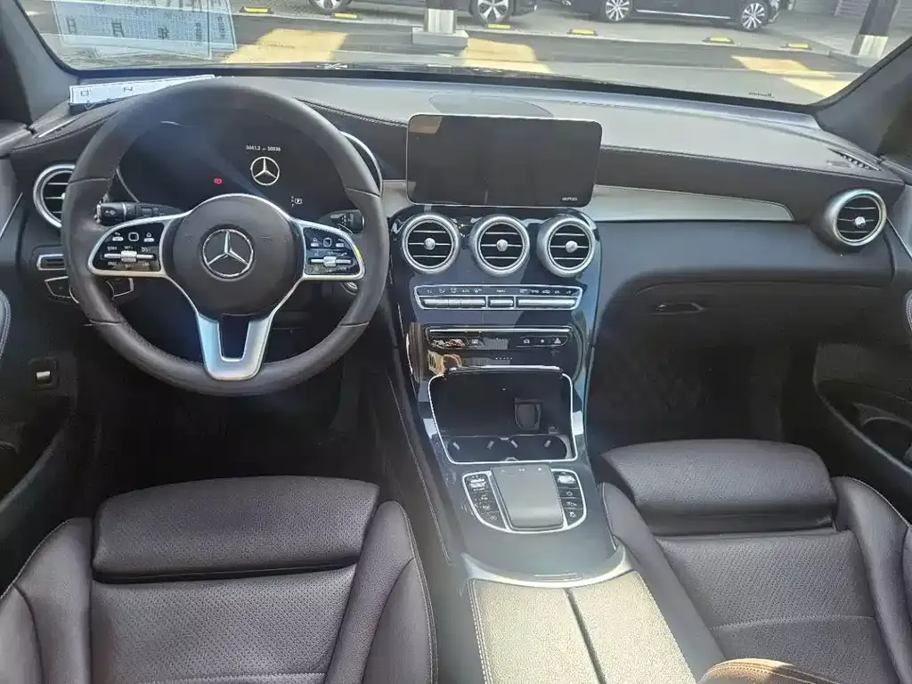 Mercedes-Benz GLC — фото 4