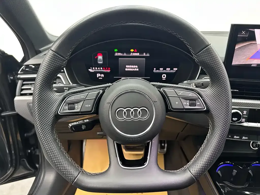 Audi A4L — фото 3