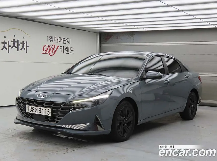 Hyundai AVANTE — фото 1
