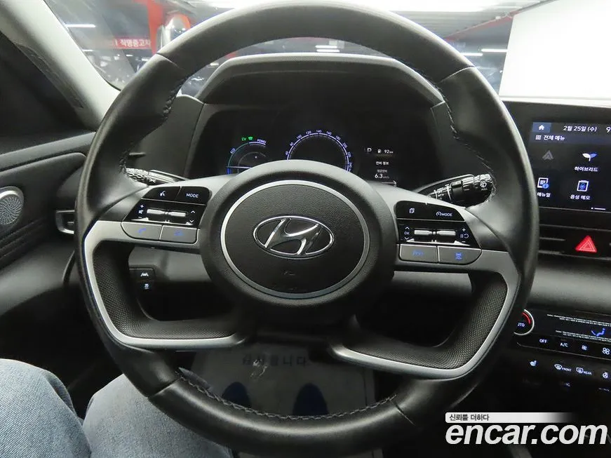 Hyundai AVANTE — фото 4