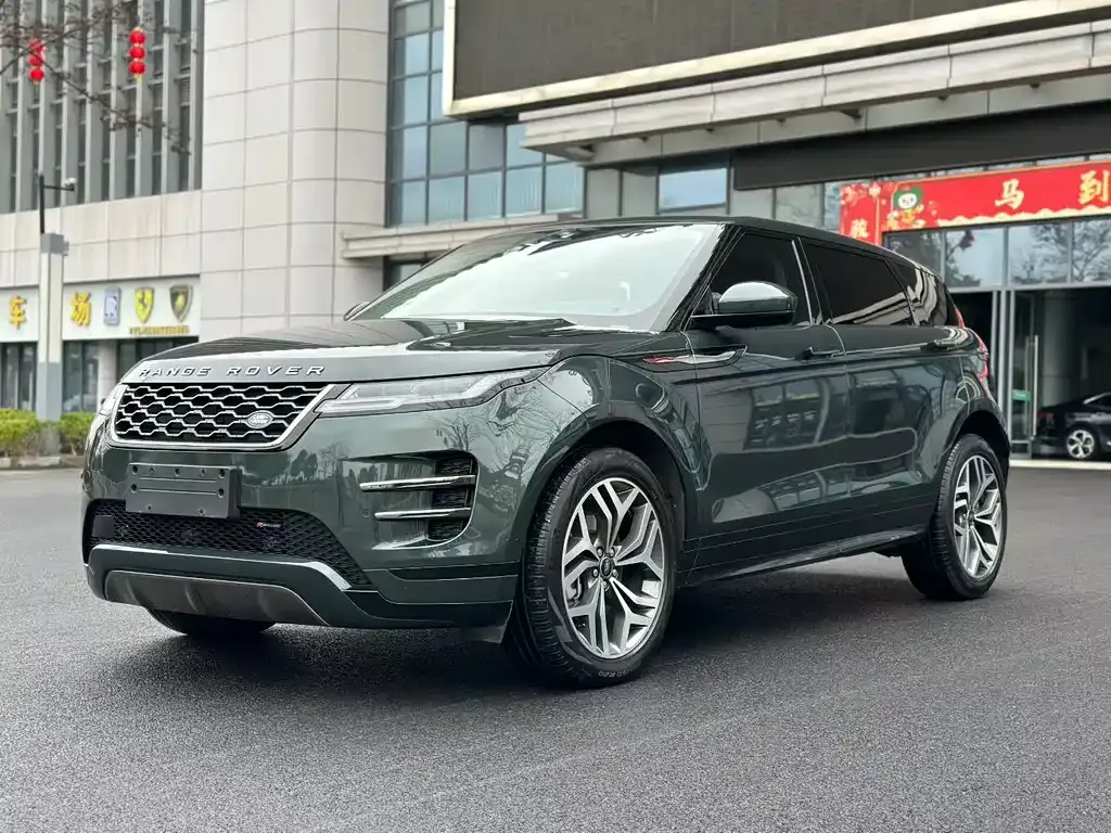 Land Rover Evoque — фото 1