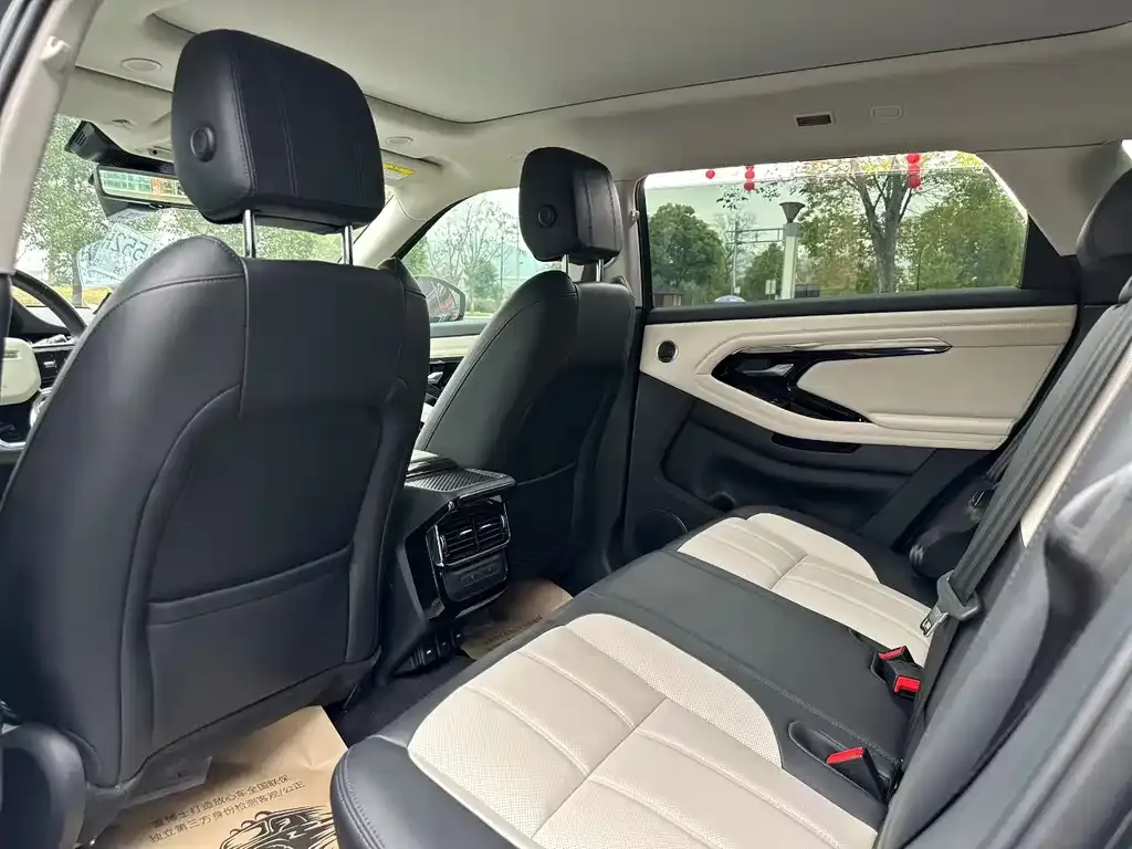 Land Rover Evoque — фото 3