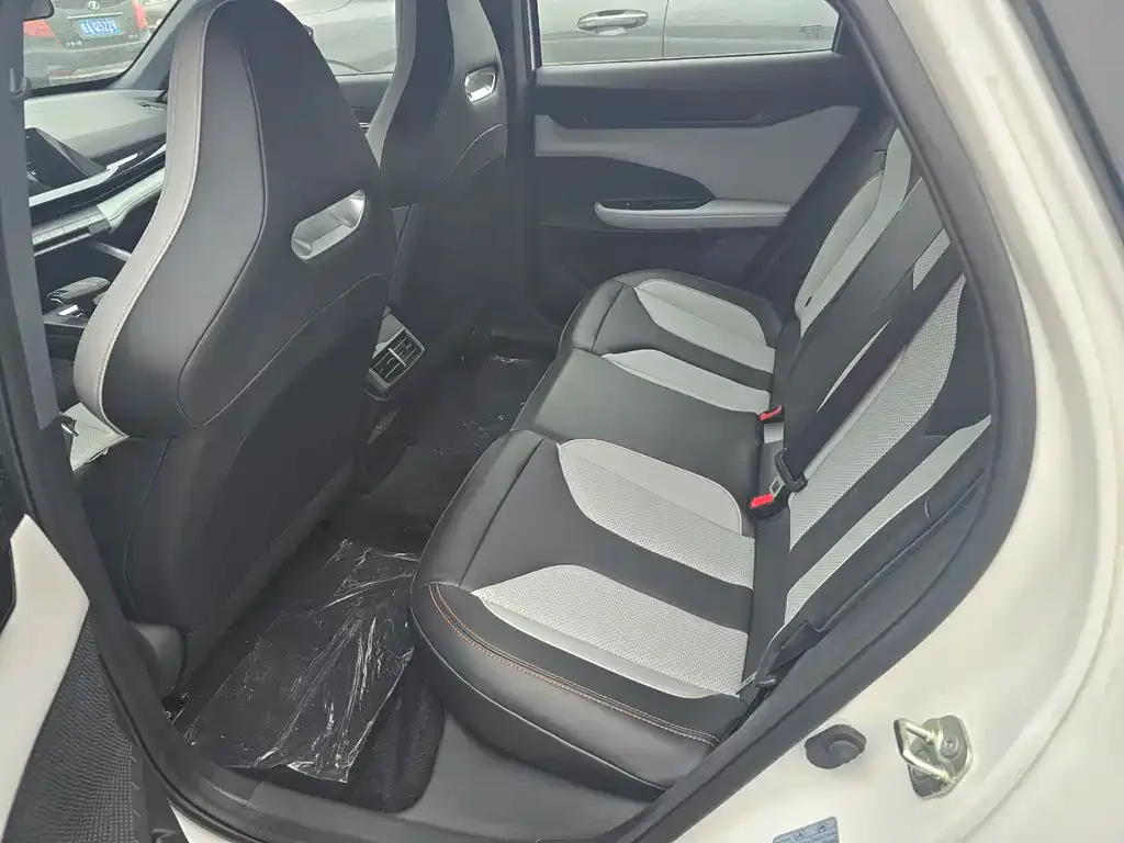 Changan UNI-V iDD 2026 из CN, фото 6