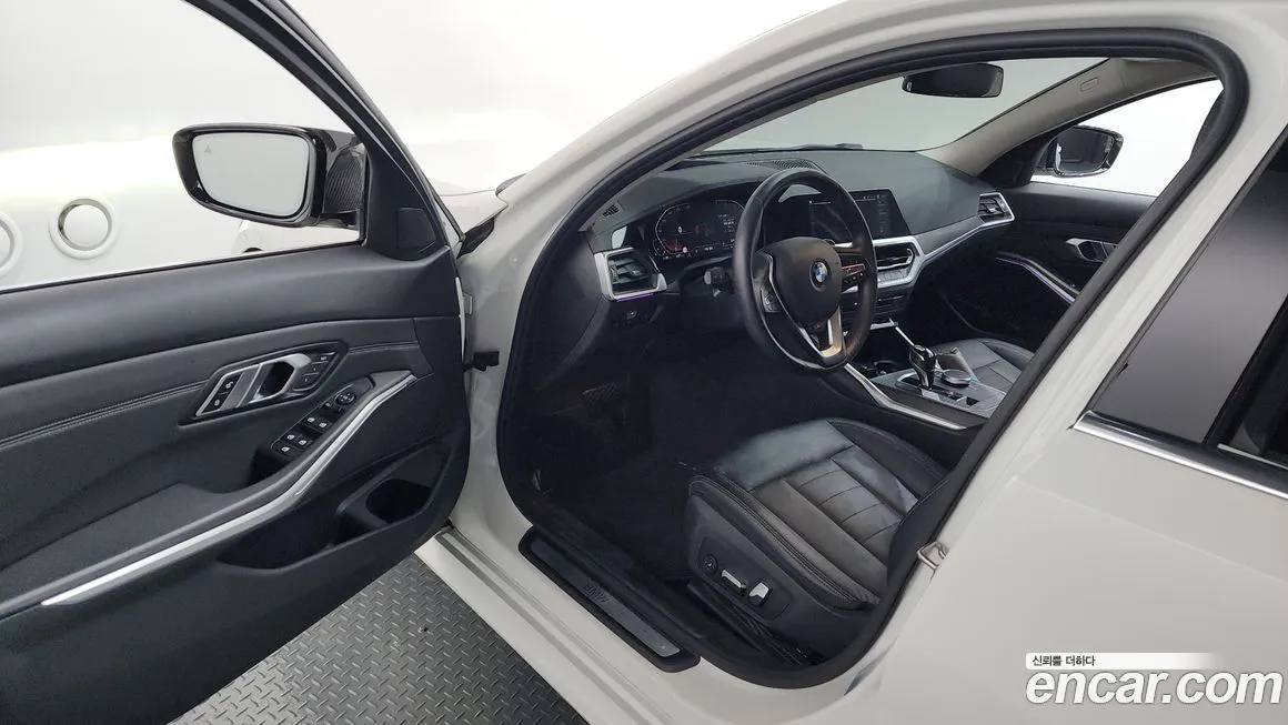 BMW 3-Series 2021 из KR, фото 5