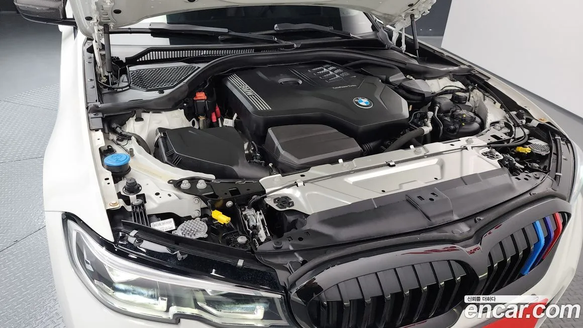 BMW 3-Series 2021 из KR, фото 9