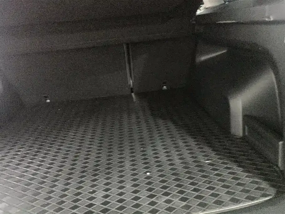Volkswagen Tavendor 2024 из CN, фото 9