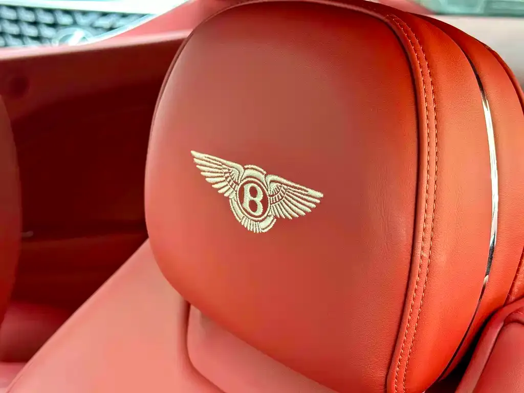 Bentley Continental — фото 5