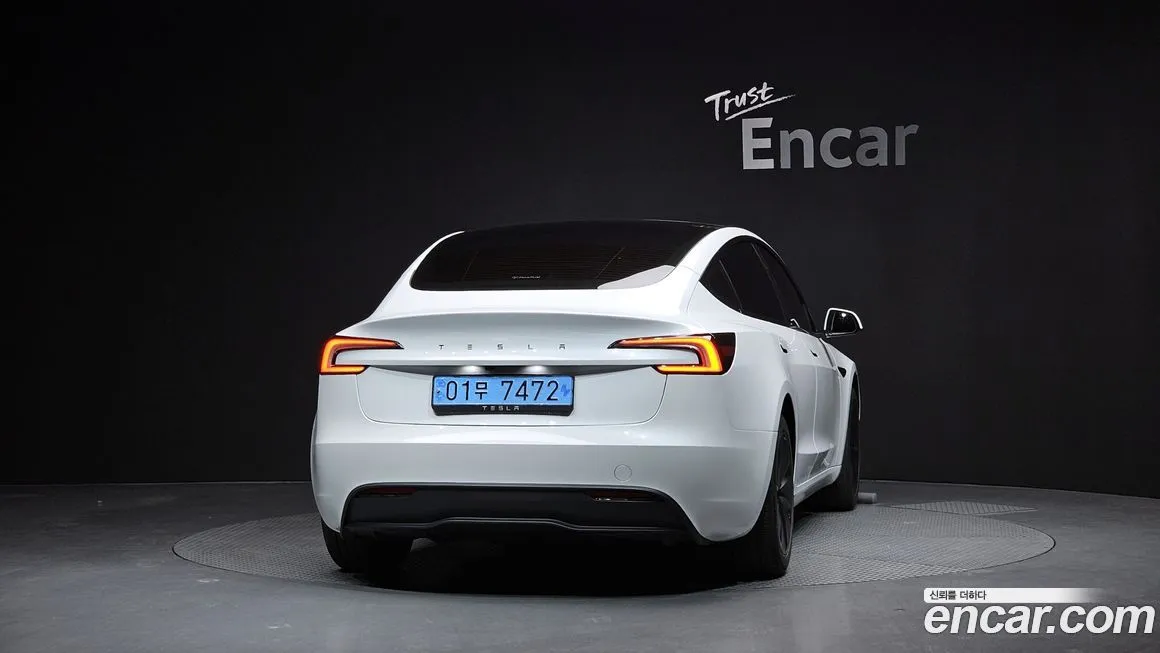 Tesla Model 3 — фото 2