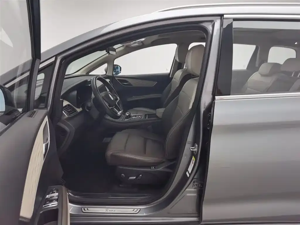 BYD MAX New Energy 2023 из CN, фото 7