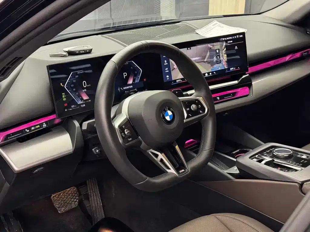 BMW 5 Series 2025 из CN, фото 3