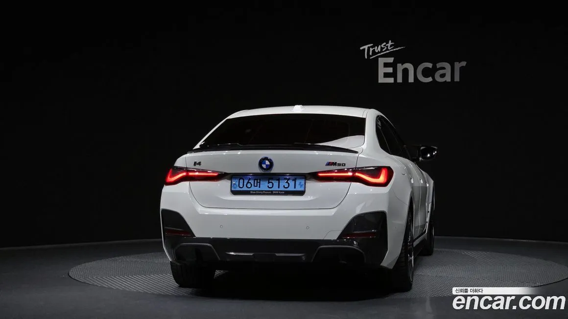 BMW i4 — фото 2
