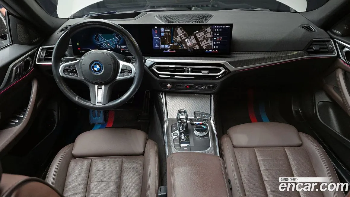 BMW i4 — фото 10
