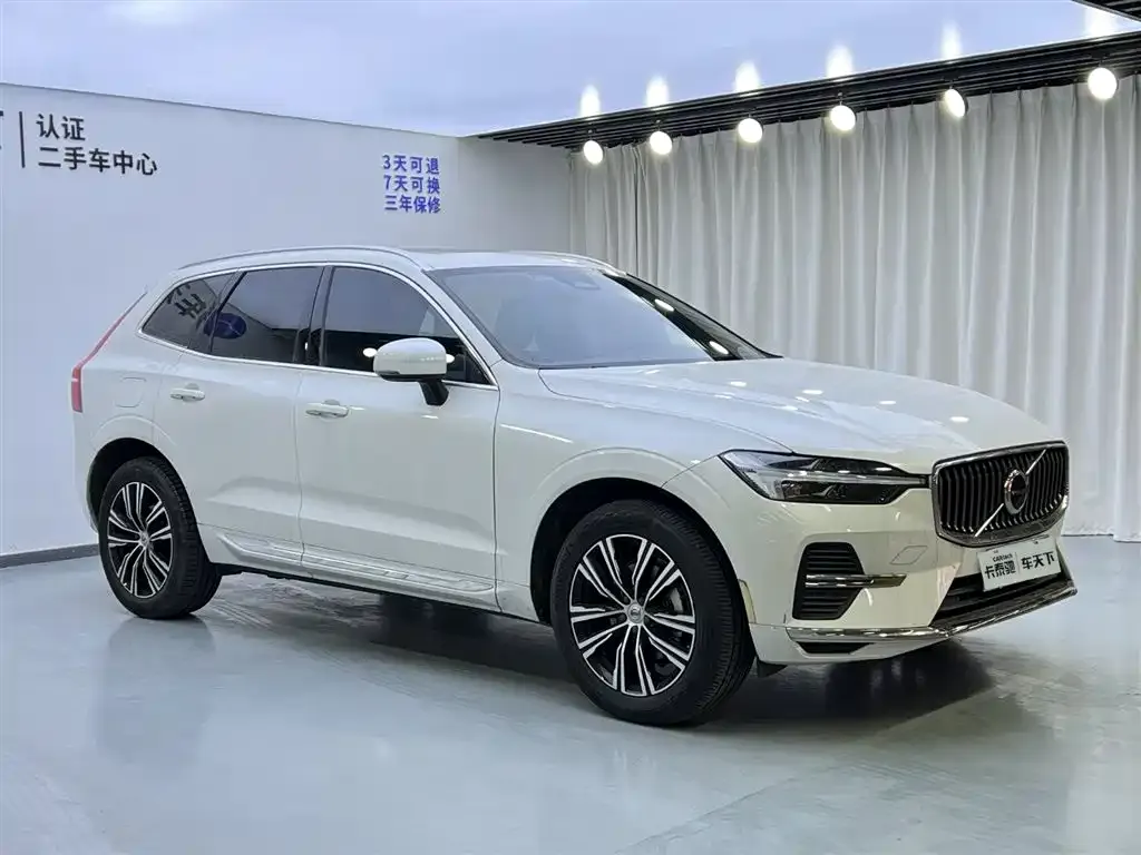 Volvo XC60 — фото 2