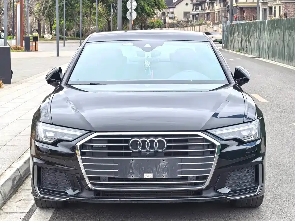 Audi A6L — фото 7