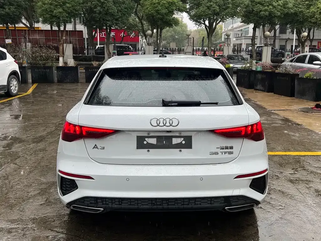 Audi A3 — фото 9