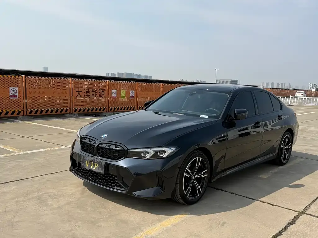 BMW 3 Series — фото 1
