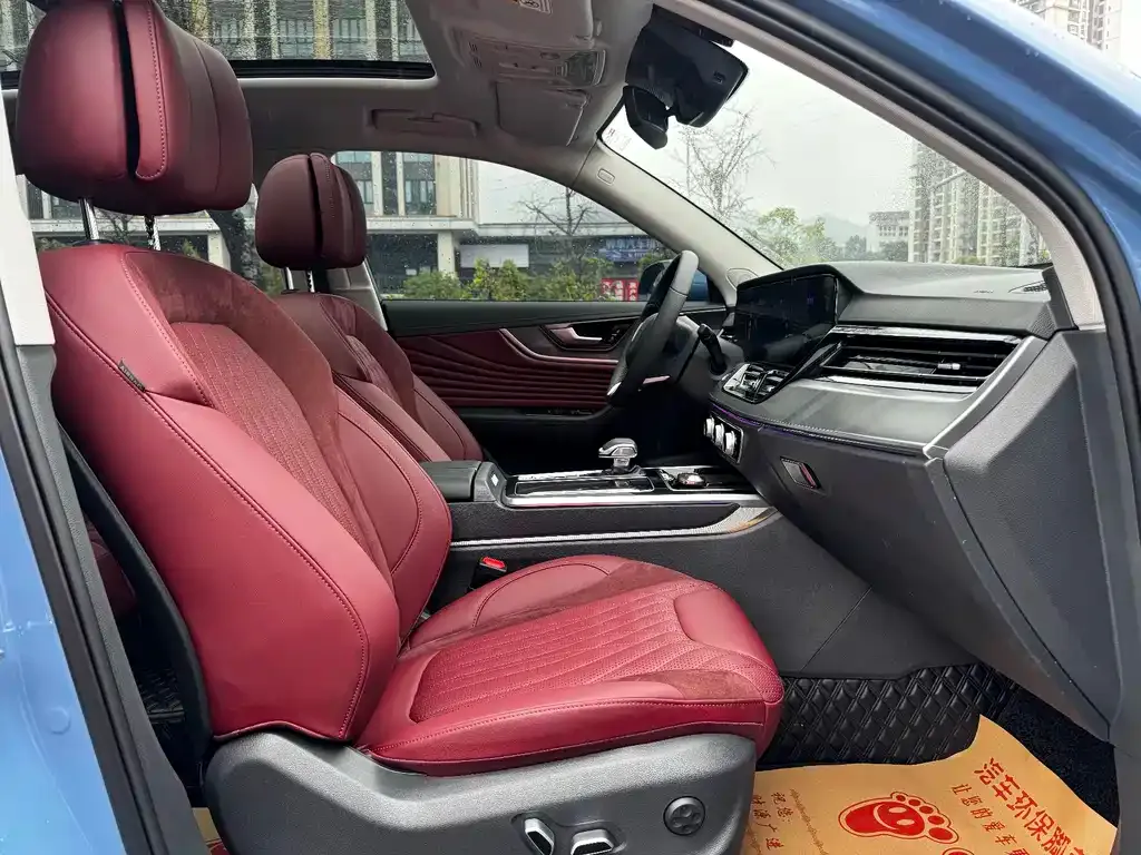 Hongqi HS5 2023 из CN, фото 10