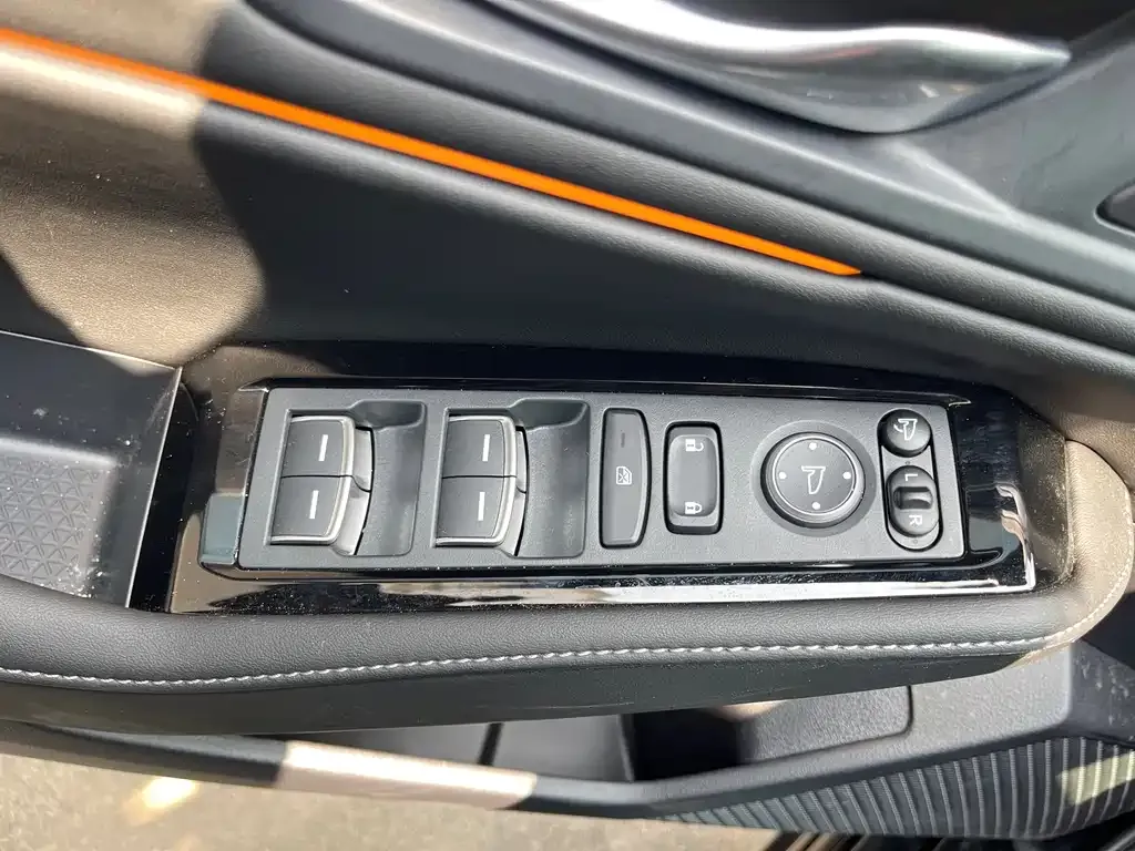 Honda Accord — фото 10