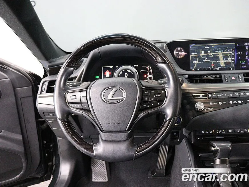 Lexus ES 2021 из KR, фото 5