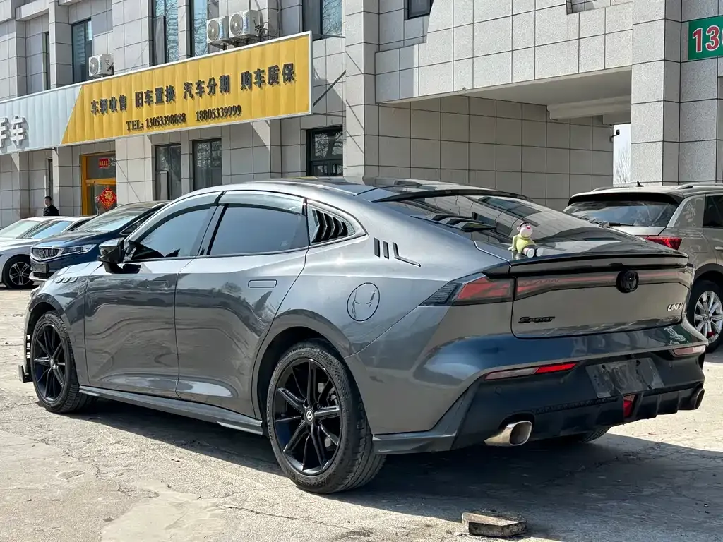 Changan UNI-V 2023 из CN, фото 4