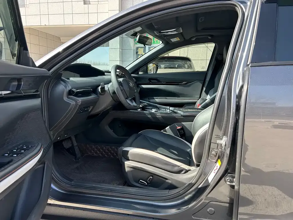 Changan UNI-V 2023 из CN, фото 6