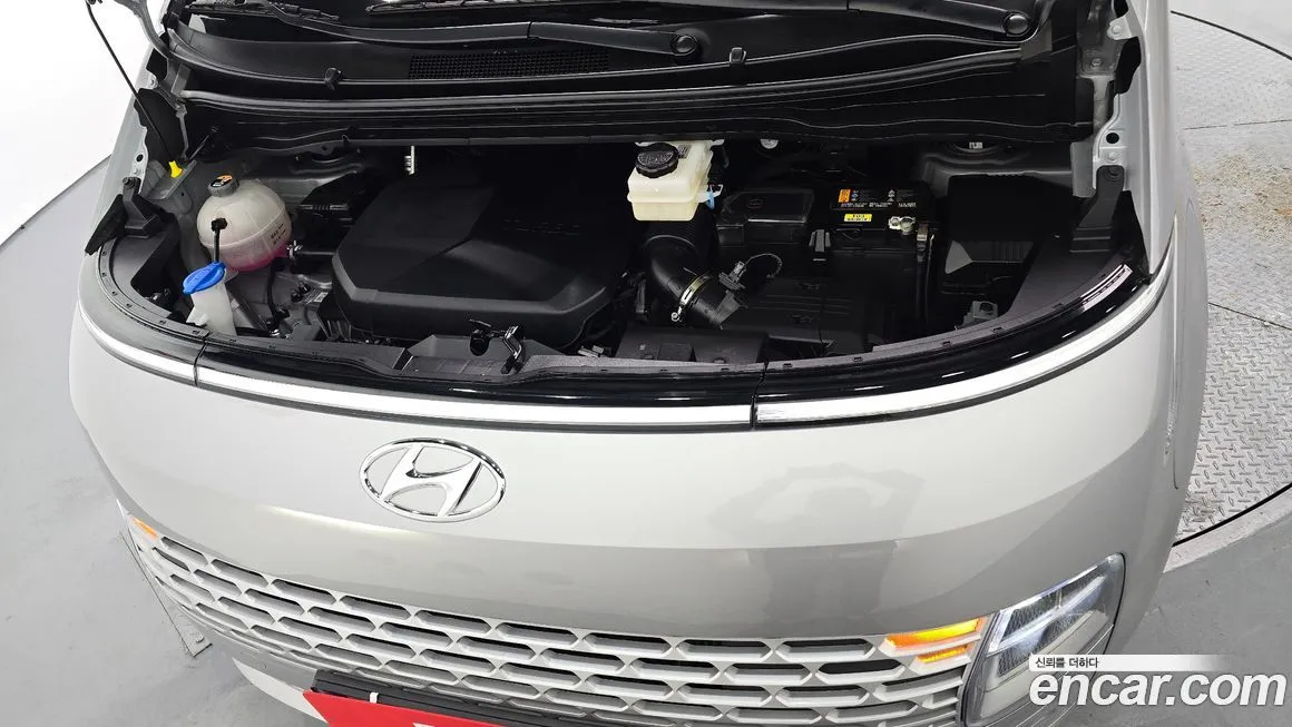 Hyundai Staria 2023 из KR, фото 4