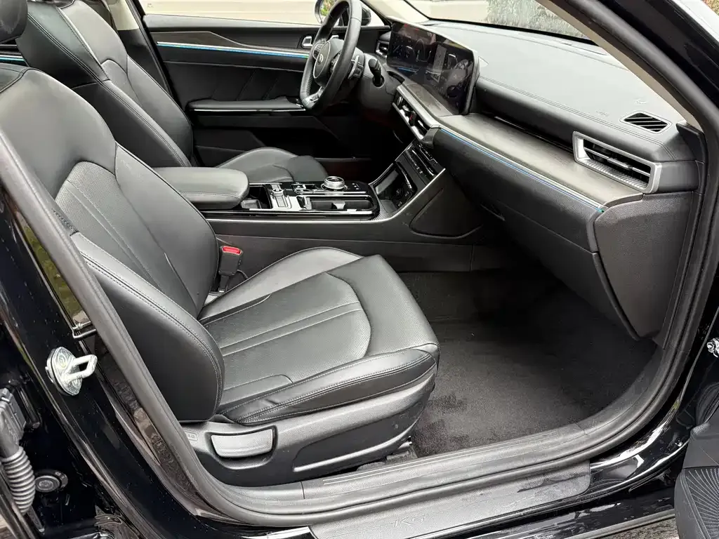 Kia K5 2021 из CN, фото 6