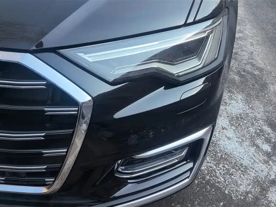 Audi A6L 2023 из CN, фото 7