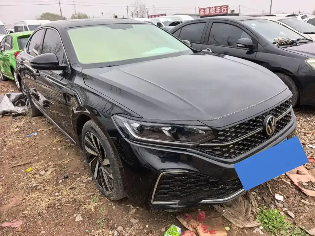 Volkswagen Passat — фото 7