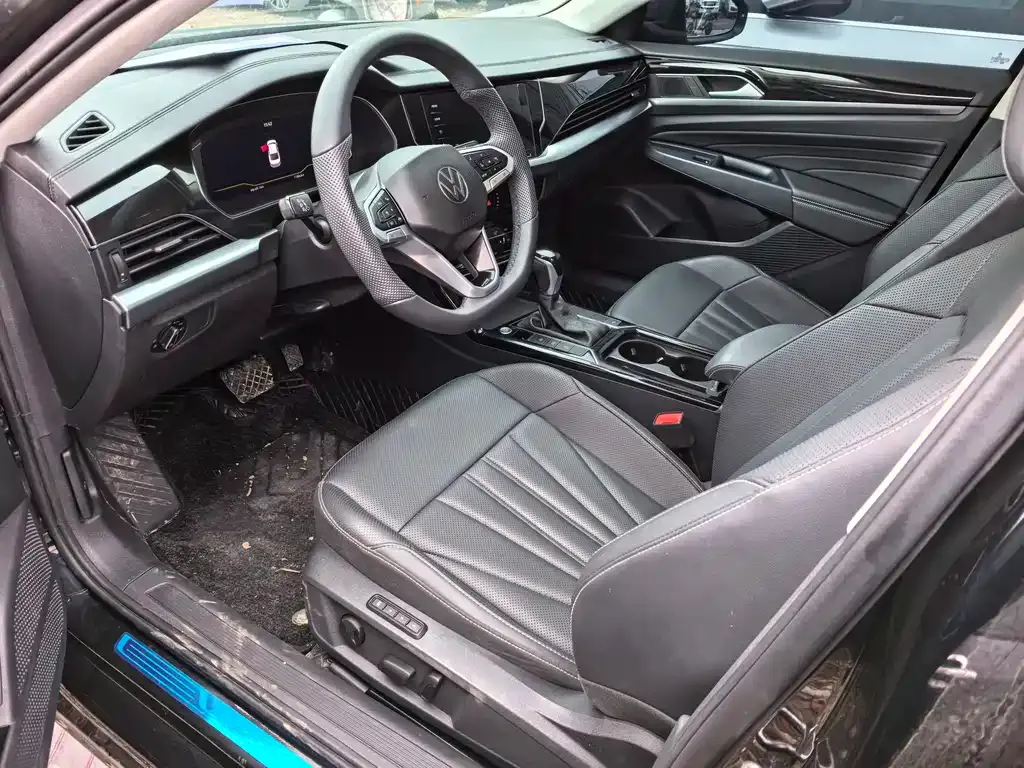 Volkswagen Passat — фото 4