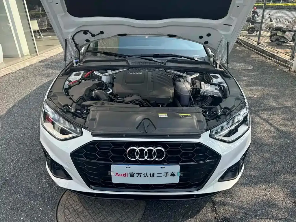 Audi A4L 2025 из CN, фото 5