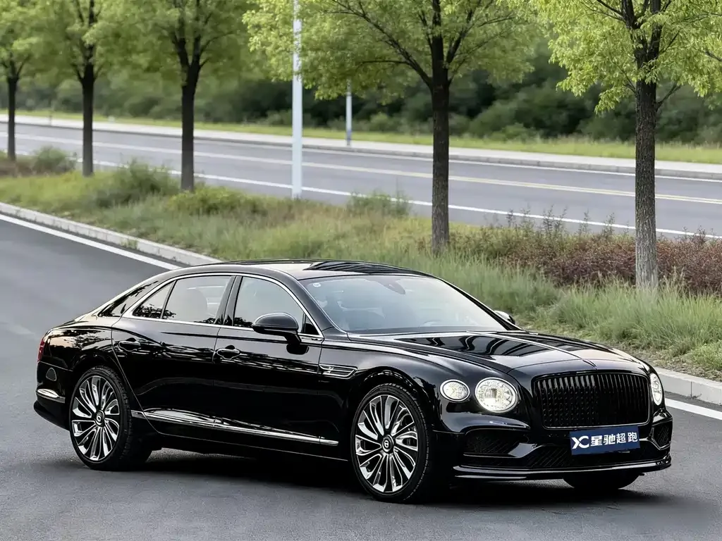 Bentley Flying Spur 2021 из CN, фото 1