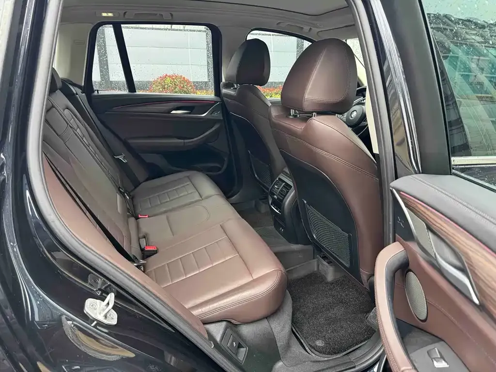 BMW X3 2021 из CN, фото 3