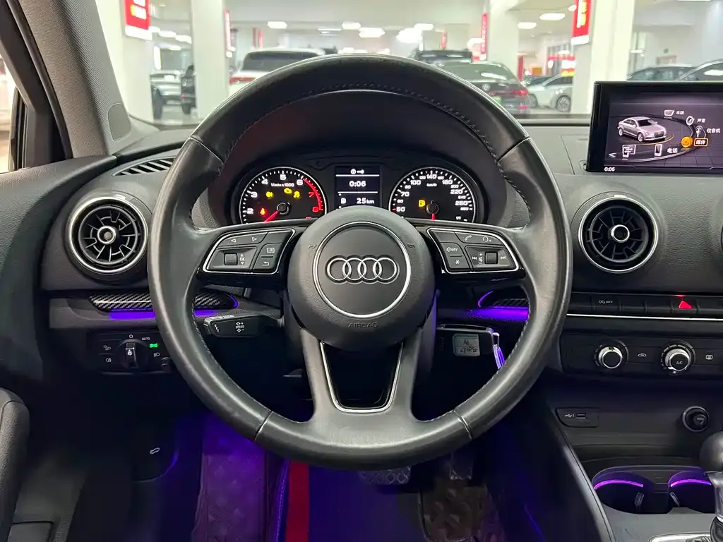 Audi A3 — фото 10