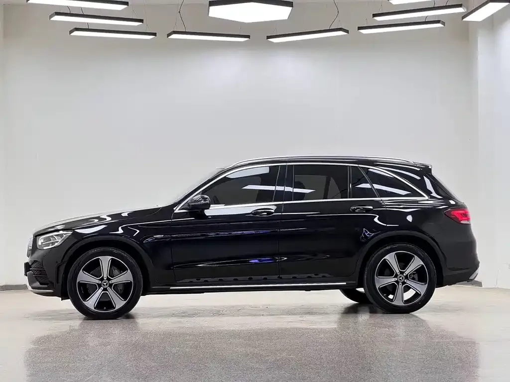 Mercedes-Benz GLC — фото 4