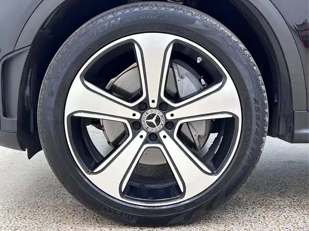 Mercedes-Benz GLC — фото 10